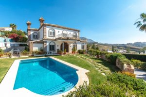 Villa te koop Mijas (Málaga), € 750.000,-